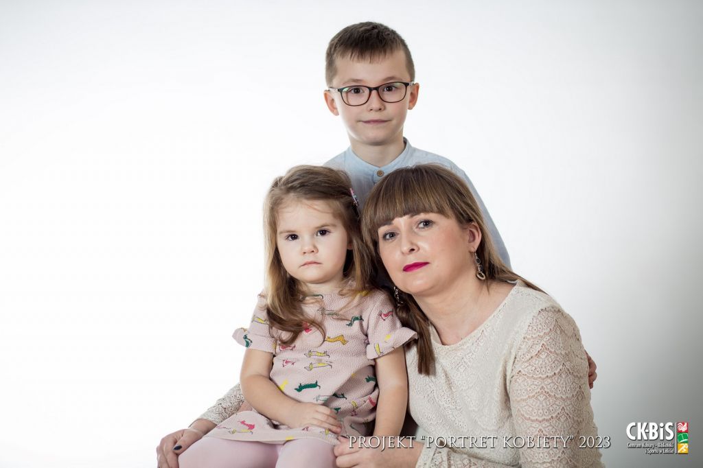 Portret_Kobiety_2023_032~0.jpg